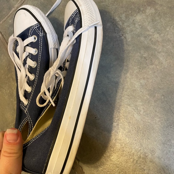 Converse! - Picture 4 of 5